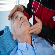 New neck scan could predict dementia risk