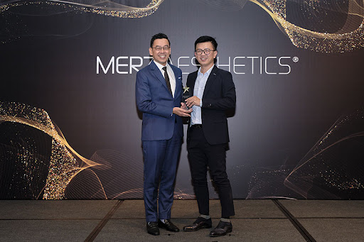 Amaris B. Clinic Wins Merz Aesthetics Golden Record Local Injectables Award In 2023